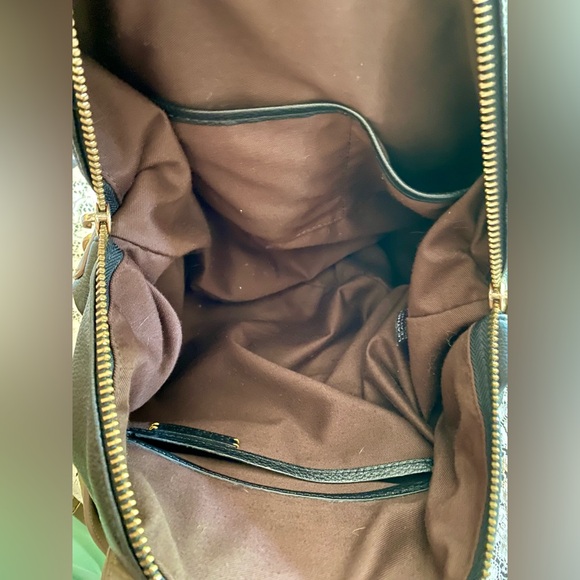 🔥Pour La Victoire (PLV) Gunter leather satchel with cross body strap🔥 - Picture 9 of 14